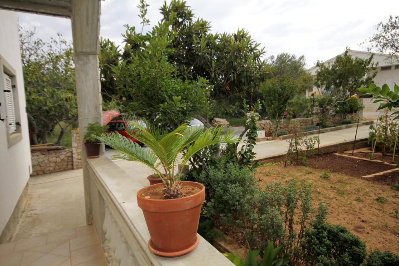 Apartments By The Sea Tkon, Pasman - 686 Εξωτερικό φωτογραφία
