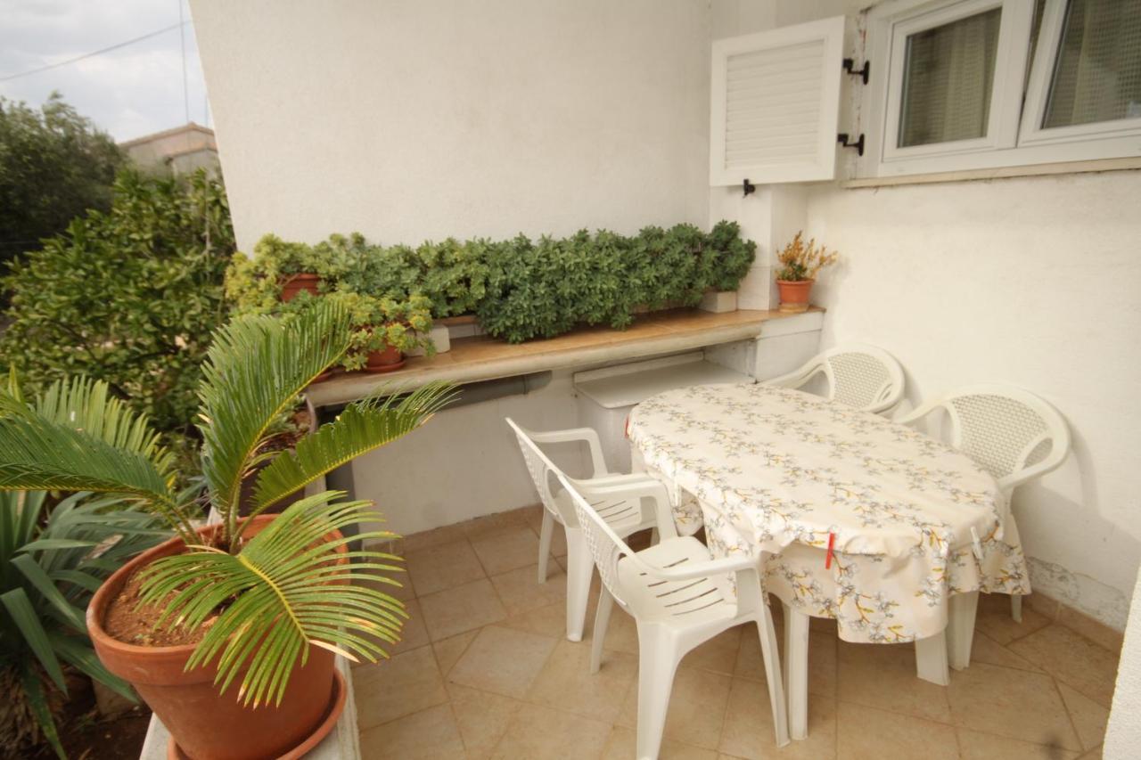 Apartments By The Sea Tkon, Pasman - 686 Εξωτερικό φωτογραφία